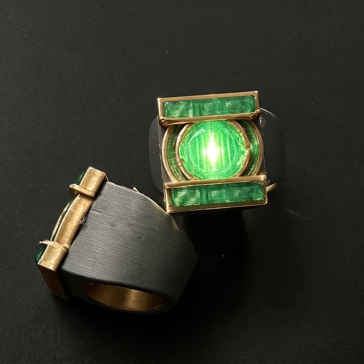 Front and side views of the TV-style glowing ring