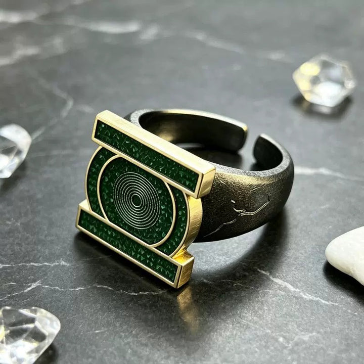 Close-up of the green detailing and textured copper band
